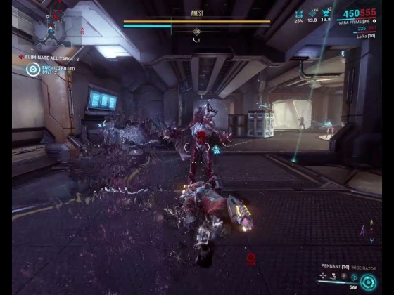 Heavy Attack Pennant vs. An Acolyte (Warframe)